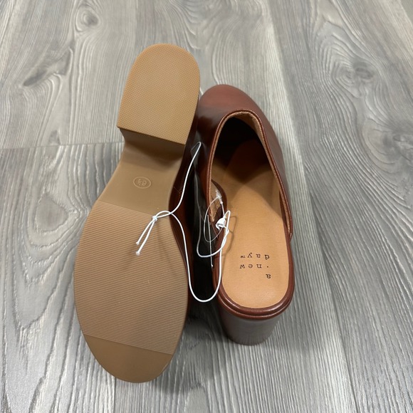 A New Day Platform Brown Mules - SIZE US 6.5 Boho Faux Leather NWT - Picture 5 of 5
